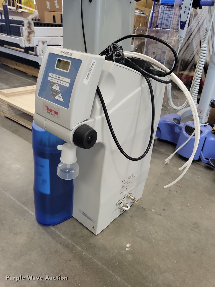 Thermo Scientific  water purification system - NK9763