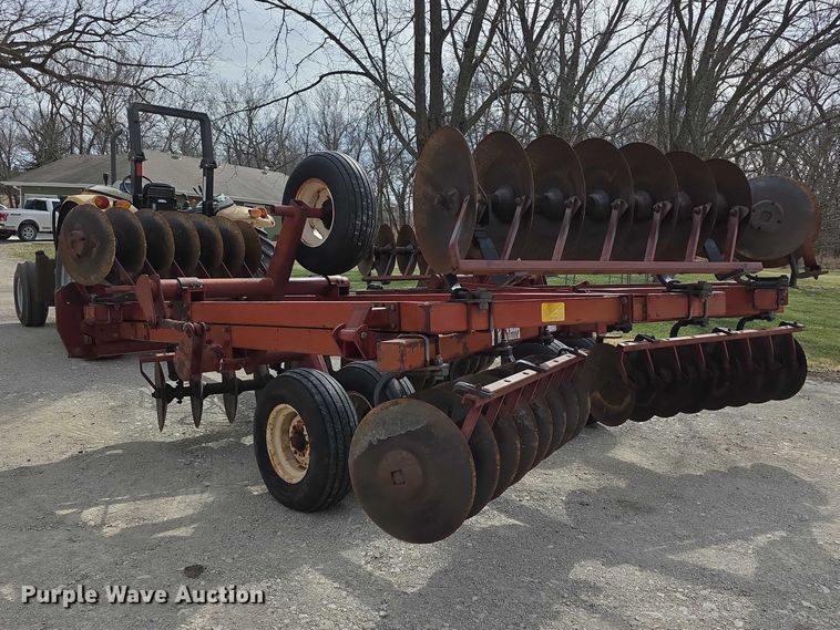 Kewanee 1100 tandem disk - DZ3956