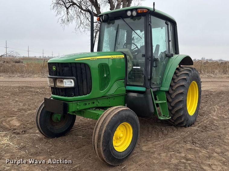 John Deere 6320 tractor - DZ5151