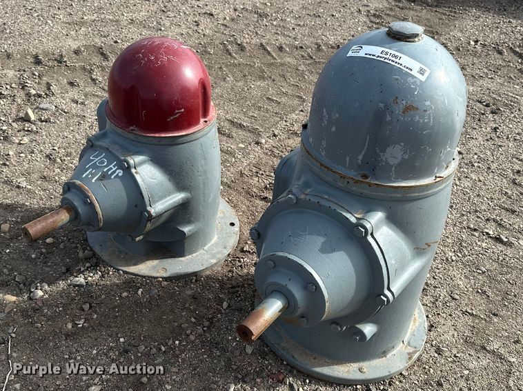 (2) Amarillo right angle drives - ES1061