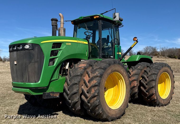 2007 John Deere 9330 4WD tractor - ES5825