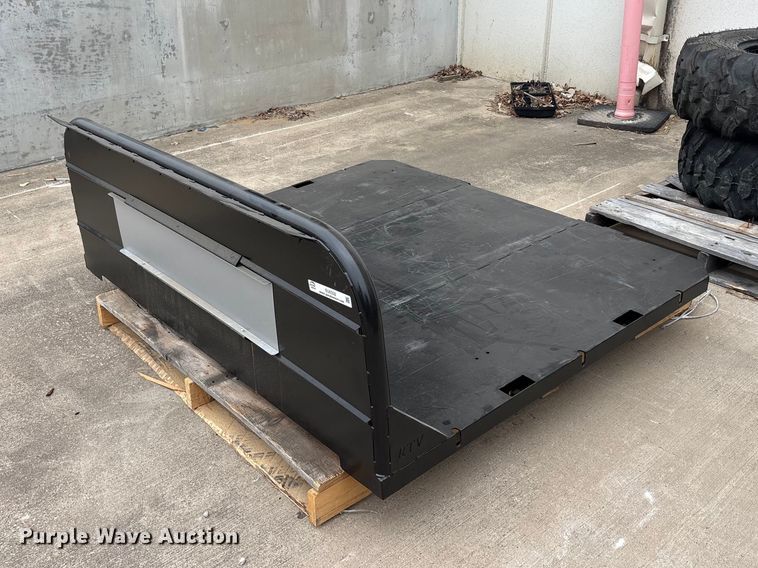 Kubota flat bed - EU0332