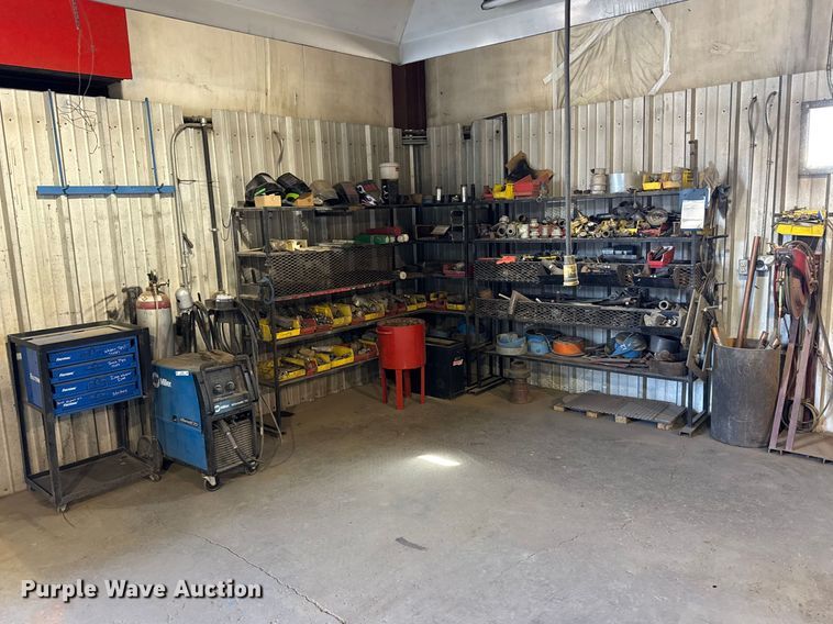 Miller Millermatic 252 welder - FB7003