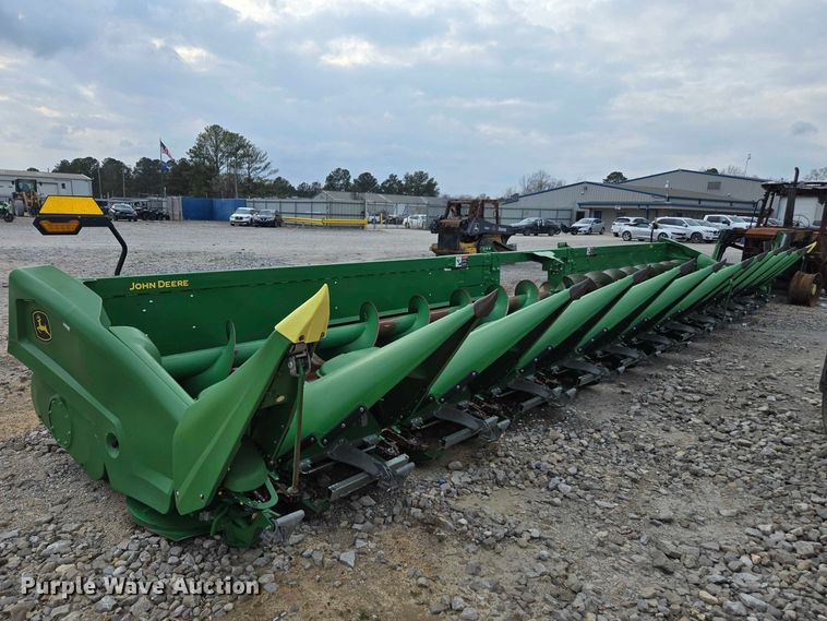 2024 John Deere C12R corn head - YA2675
