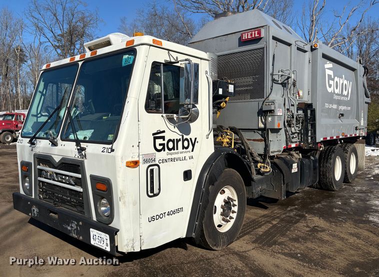 2012 Mack LEU613 refuse truck - DT2842