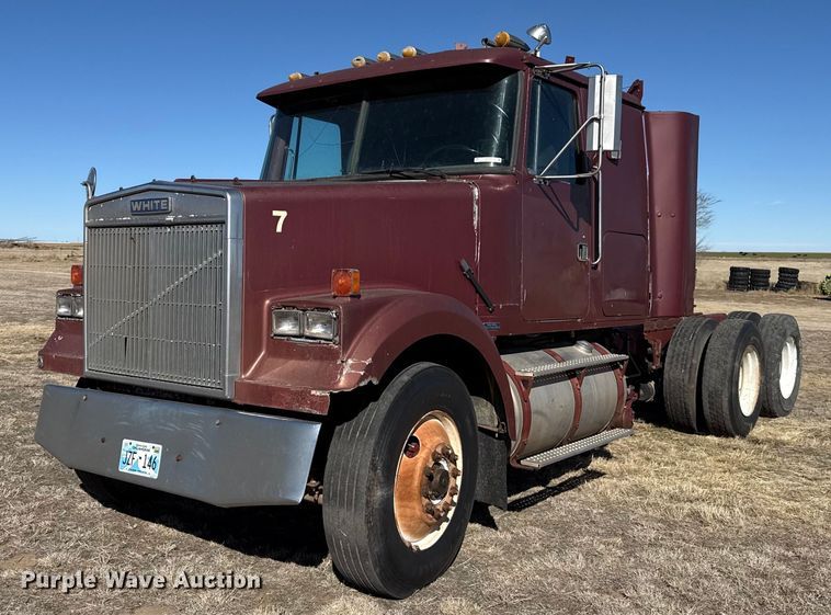 1986 White WIM semi truck - DZ4988