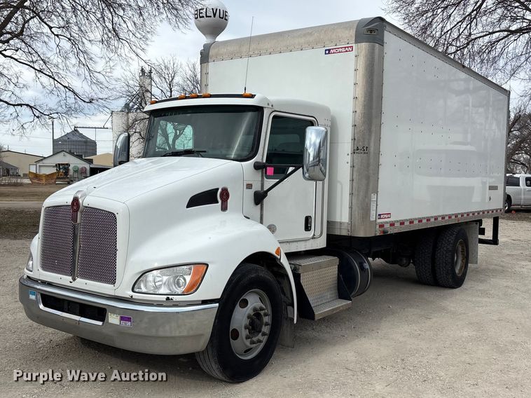 2021 Kenworth T270 box truck - EA4455