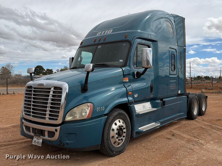 2016 Freightliner Cascadia 125 semi truck - ED5158