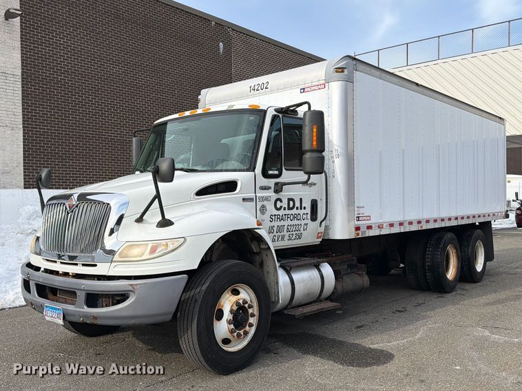 2014 International 4300 box truck - FB7967