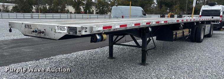 2017 Transcraft flatbed trailer - YA2217