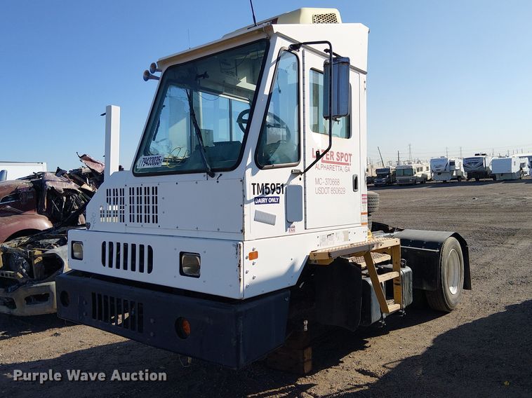 2011 Kalmar Ottawa yard truck - YA2666