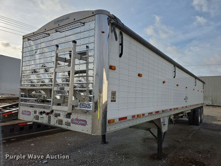 2010 Wilson DWH-550 grain trailer - YA2754
