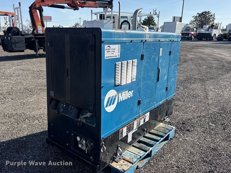 Miller Big Blue 600 Pro welder - DO8474