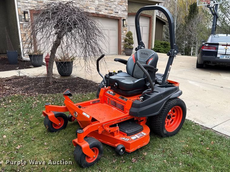 Kubota Z412 ZTR lawn mower - DZ4401