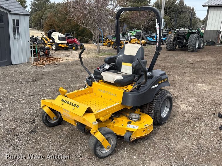 Hustler Fastrak ZTR lawn mower - DZ5138