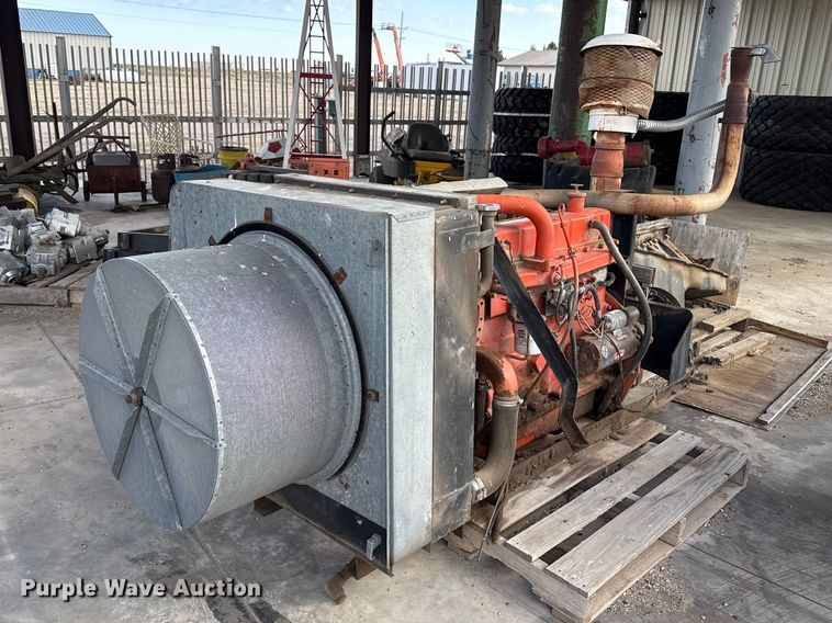 Allis Chalmers 3500 engine - DZ5222