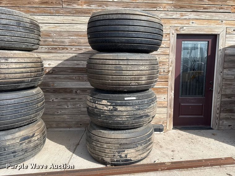 (4) tires and wheels - DZ5229