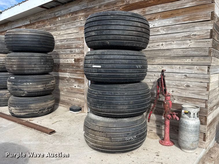 (4) tires and wheels - DZ5230