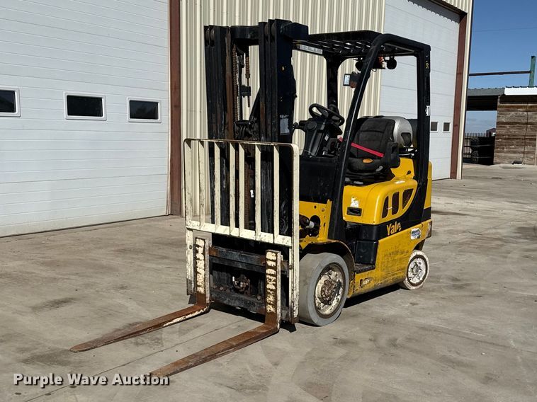 Yale GLC050VXNESE083 forklift - DZ5232