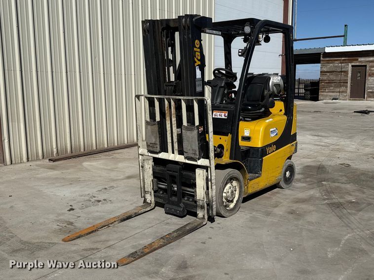 Yale GLC050VXNEAE083 forklift - DZ5235