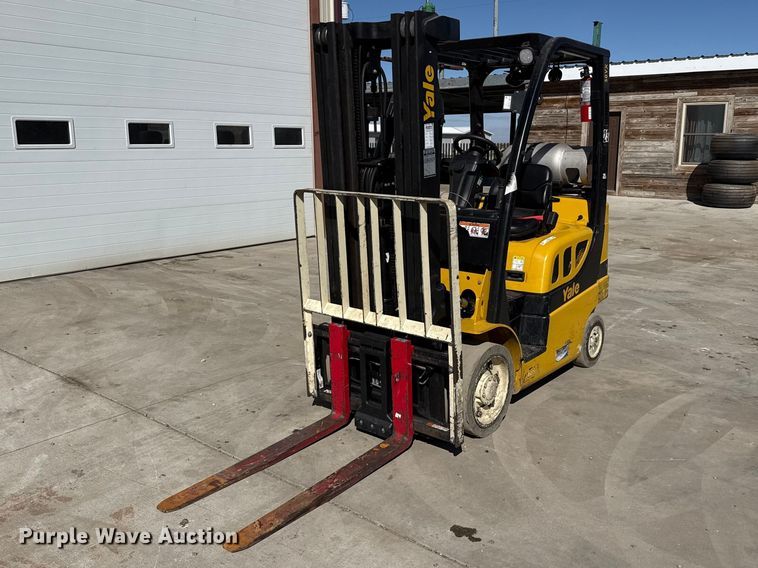Yale GLC050VXNEAE085 forklift - DZ5236