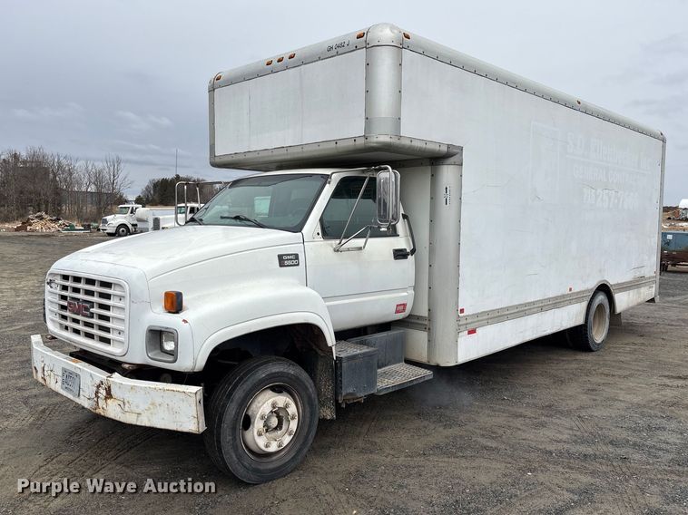 2000 GMC C5500 box truck - EM5035