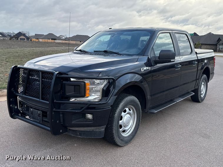 2019 Ford F150 Crew Cab pickup truck - ES5937