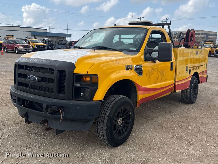 2009 Ford F250 Super Duty utility bed pickup truck - ES5942