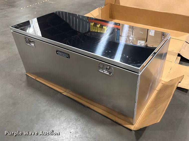 (4) Protec toolboxes - EV7509