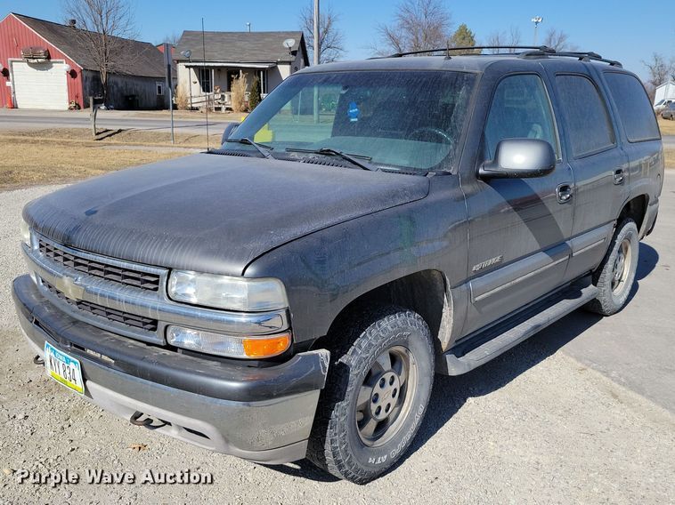 2002 Chevrolet Tahoe SUV - NK9835