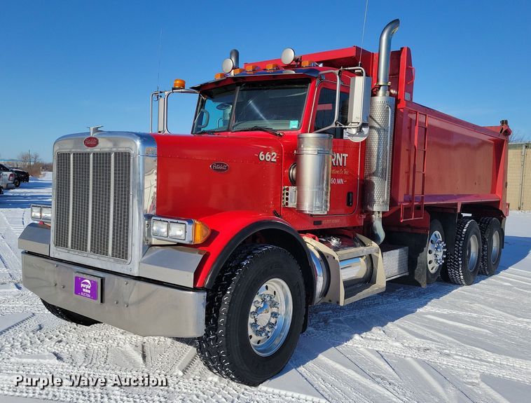 2007 Peterbilt 379 dump truck - EA2814