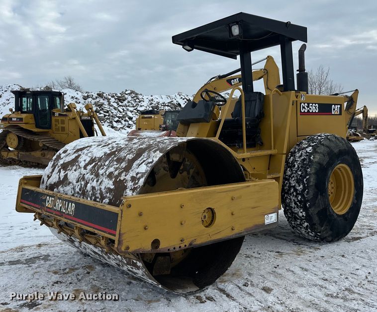 1994 Caterpillar CS563 single drum vibratory roller - FK1538