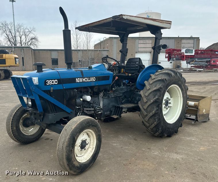 1999 New Holland 3930 tractor - FK1641
