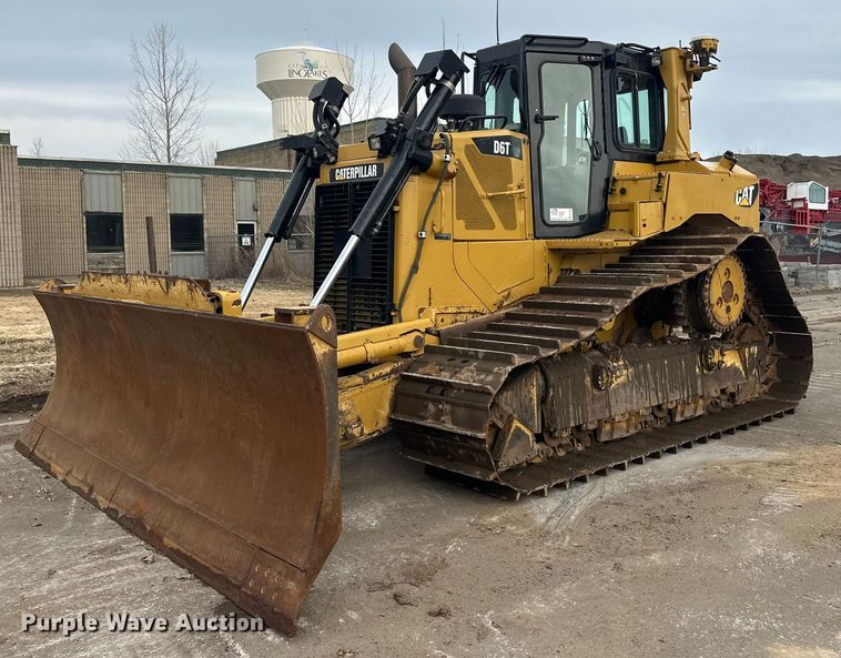 2012 Caterpillar D6T dozer - FK1644