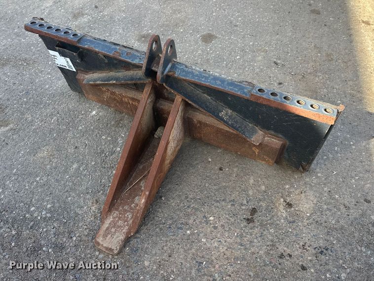 Skid steer pry bar attachment - FK1736