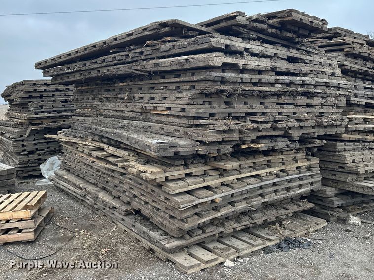 (20) crane mats - DV0844