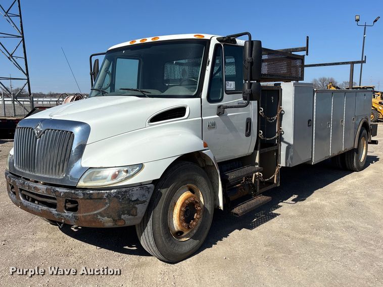2007 International MA025 utility / service truck - EA4524
