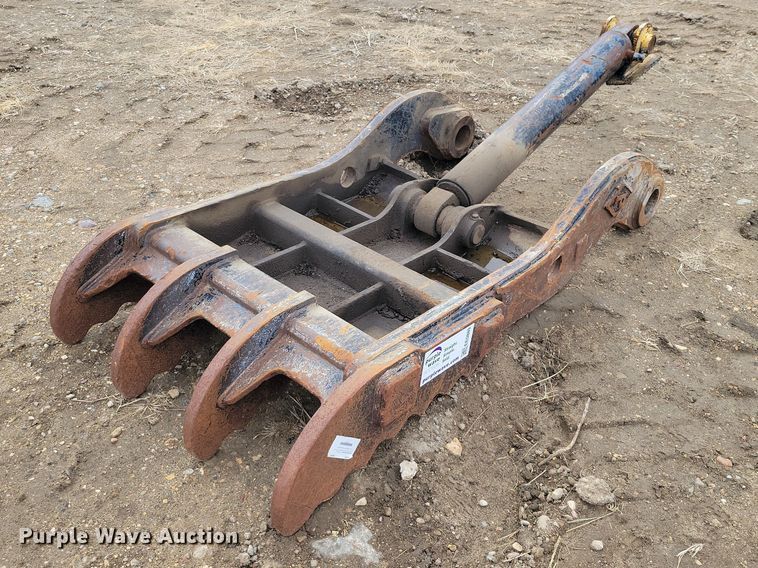 Pemberton excavator thumb - EE0889