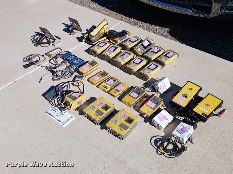 Topcon GPS equipment - EE5203