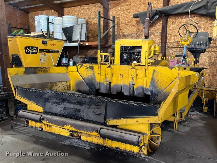 1967 Blaw Knox PF65 paver - EM5040