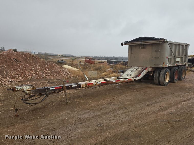 1994 Cornhusker end dump pup trailer - EV5575