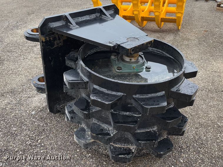 2025 GIYI excavator compaction wheel - FB3162