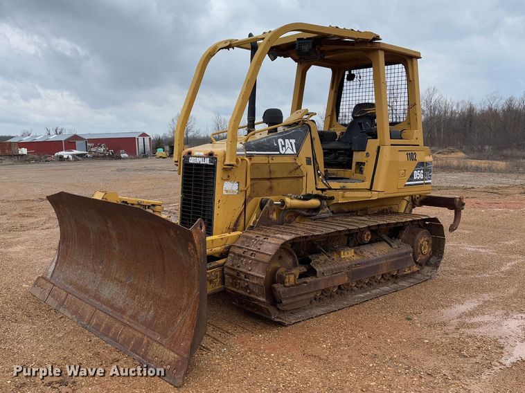 2004 Caterpillar D5G dozer - FB3173