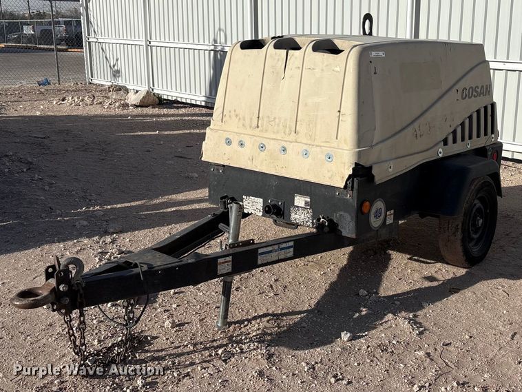 2013 Doosan C185 air compressor - FC2042