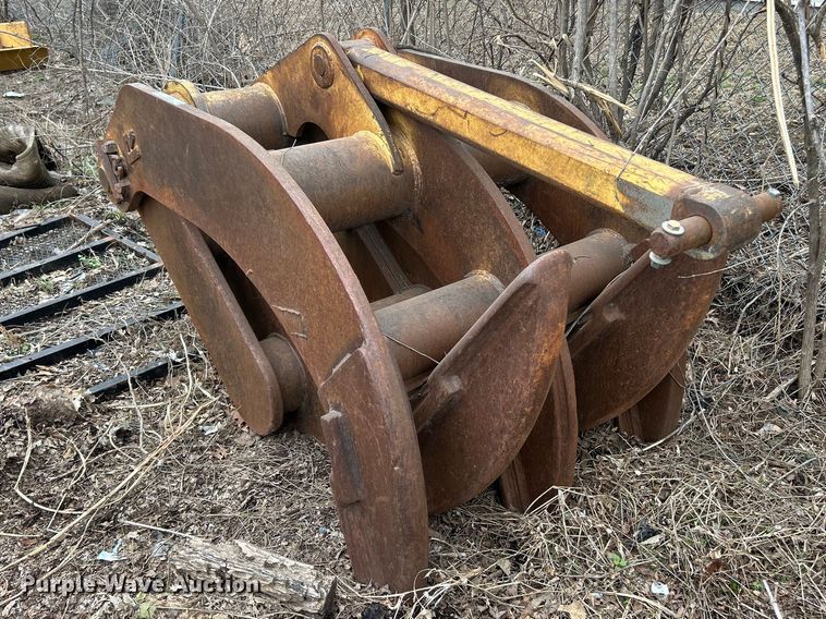 Rockland excavator grapple - FC5079