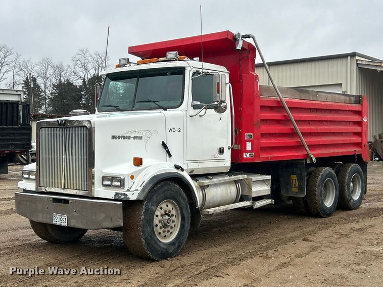 2000 Western Star 4800 dump truck - FC5108