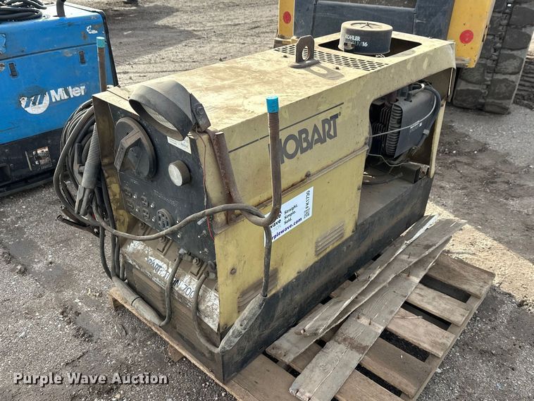 Hobart Titan 7000 welder - FK1730