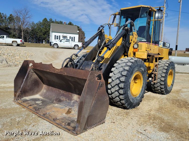 1996 Caterpillar IT28F wheel loader - NK9864