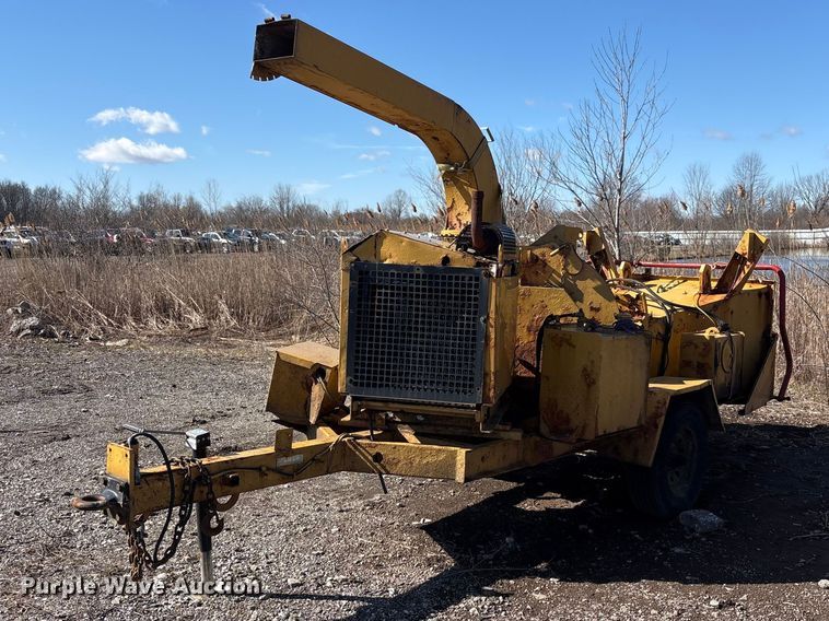 2014 Morbark wood chipper - YA1924