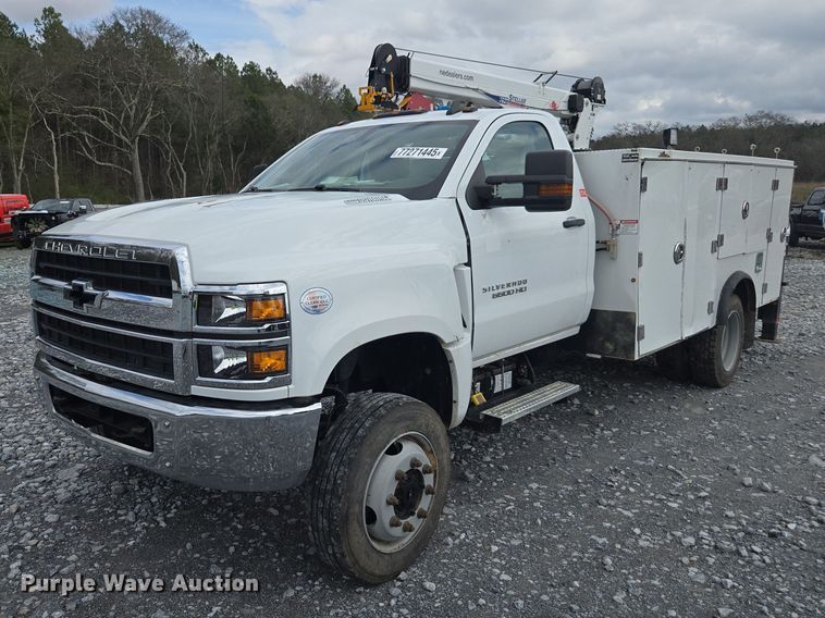 2022 Chevrolet Silverado 6500HD utility / service truck - YA2659